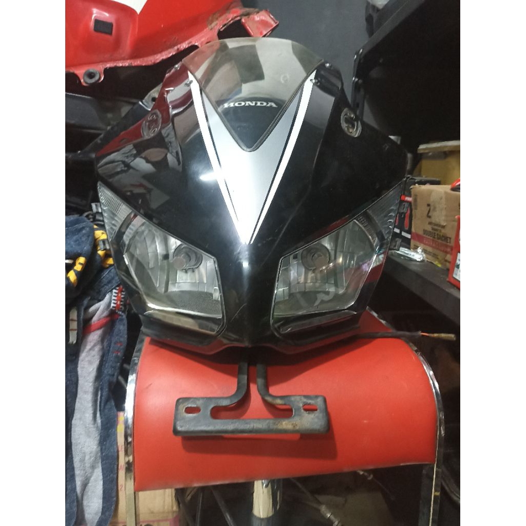 bodi cbr 150r k45a kepala cbr150r k45a lokal set original no minus