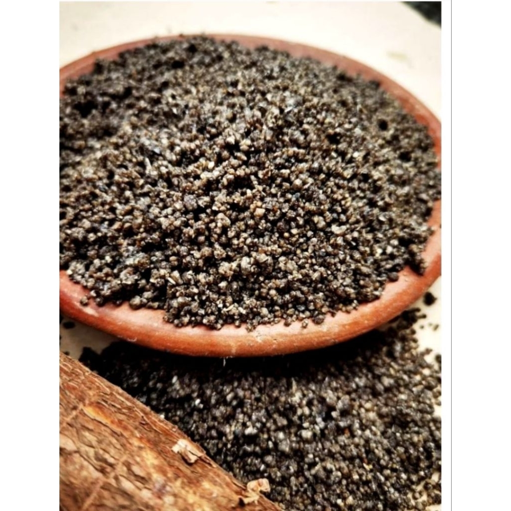 

tiwul remu coklat kehitaman instan khas trenggalek