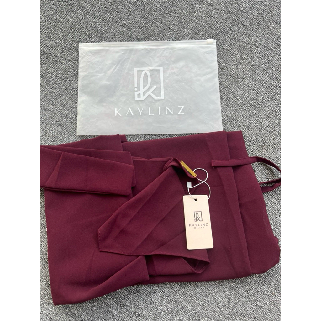 PL French Khimar 2 layer by Kaylinz Burgundy | preloved fk ceruti babydoll 2 layer