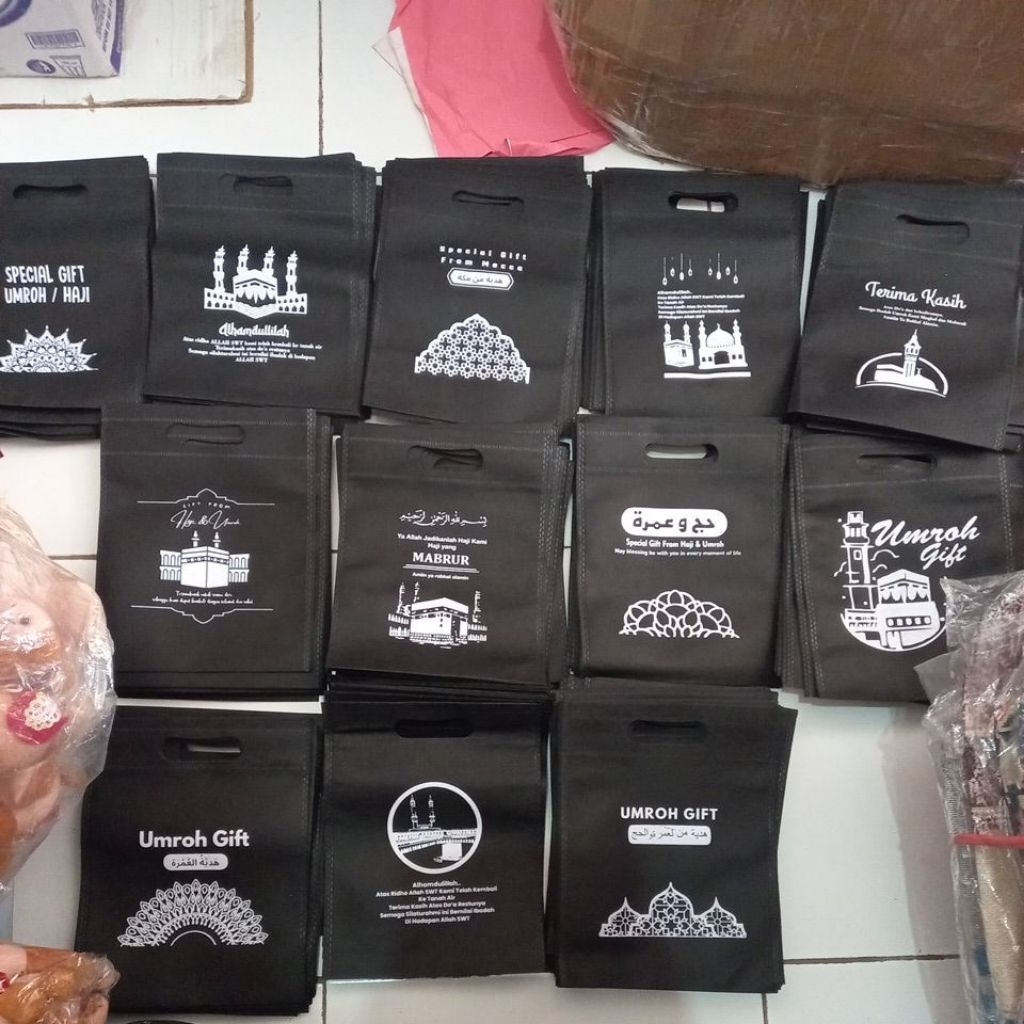 tas / tote bag oleh oleh haji dan umroh parcel oleh oleh haji dan umroh