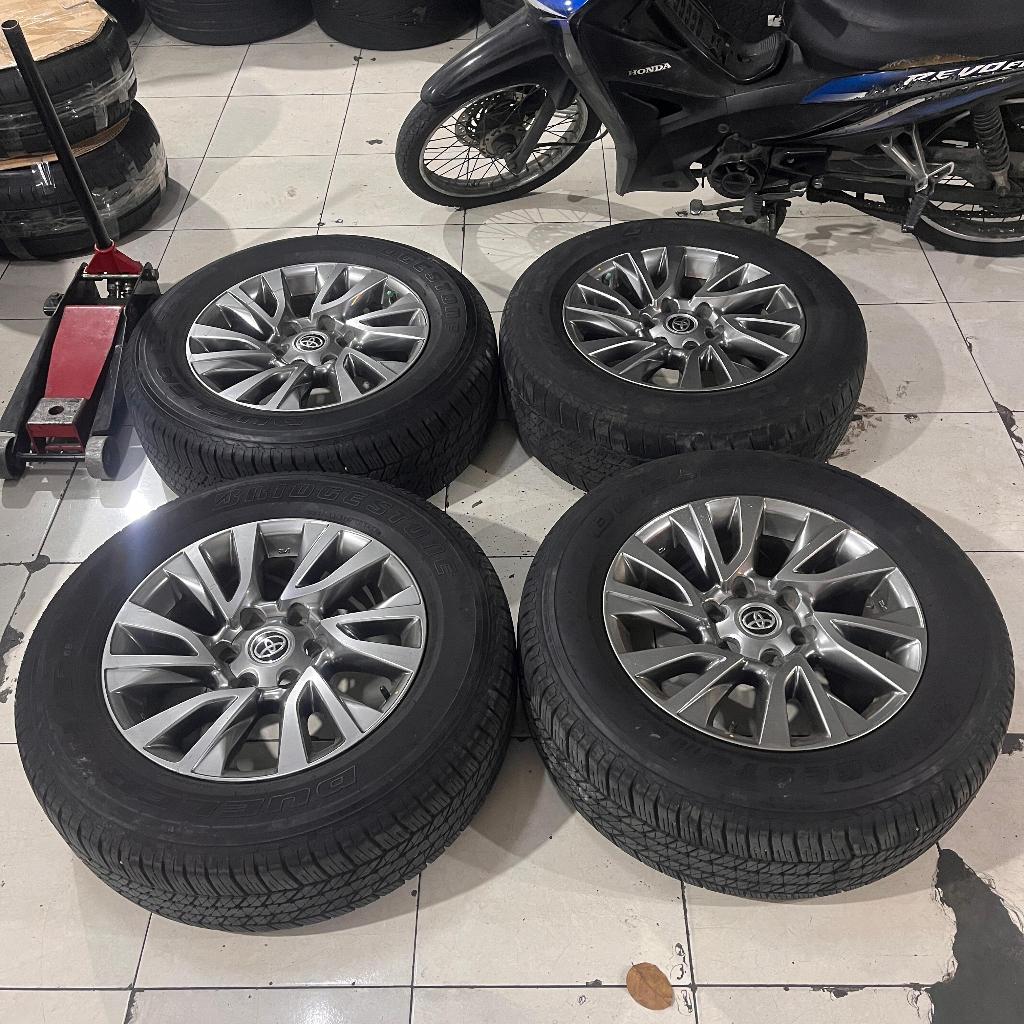 VELG MOBIL ORI STD FORTUNER RING 18 LEBAR 7,5 LUBANG BAUT PCD 6X139 ET30 + BAN BRIDGESTONE 265 60 R1