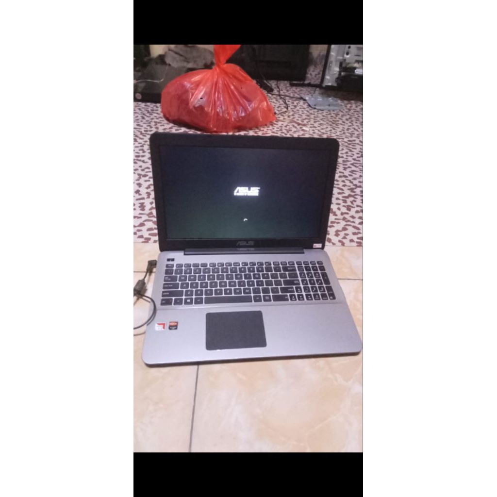 Laptop Asus X555B Amd A9