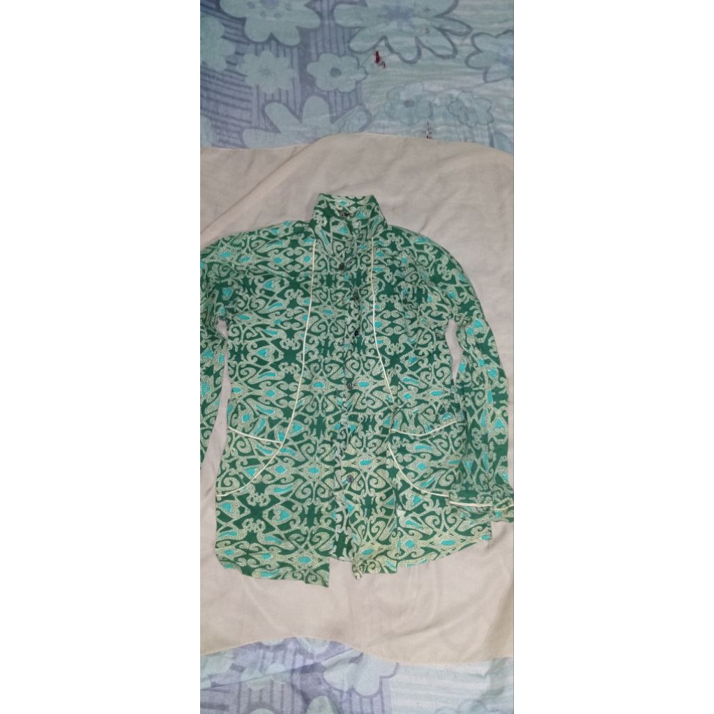 Batik warna hijab untuk cewek