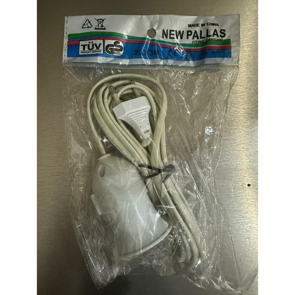 FITTING GANTUNG + SAKLAR ON OFF NEWPALLAS NP203 3M