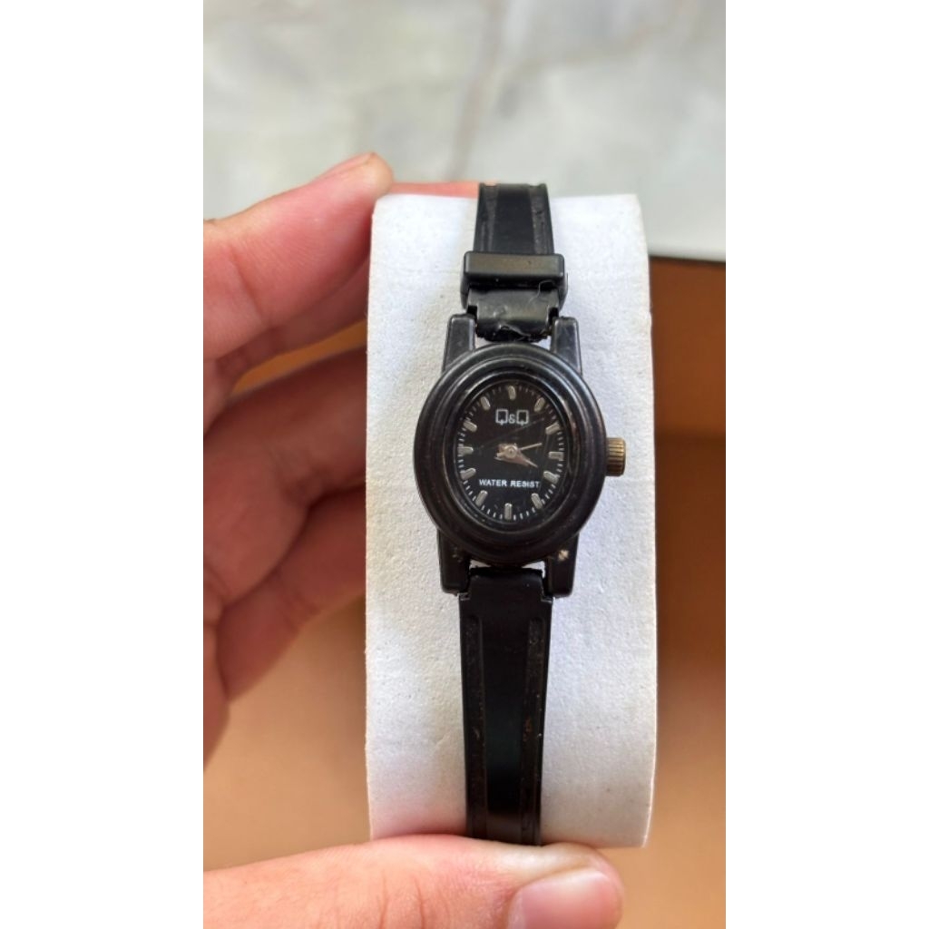 JAM TANGAN QQ QUARTZ