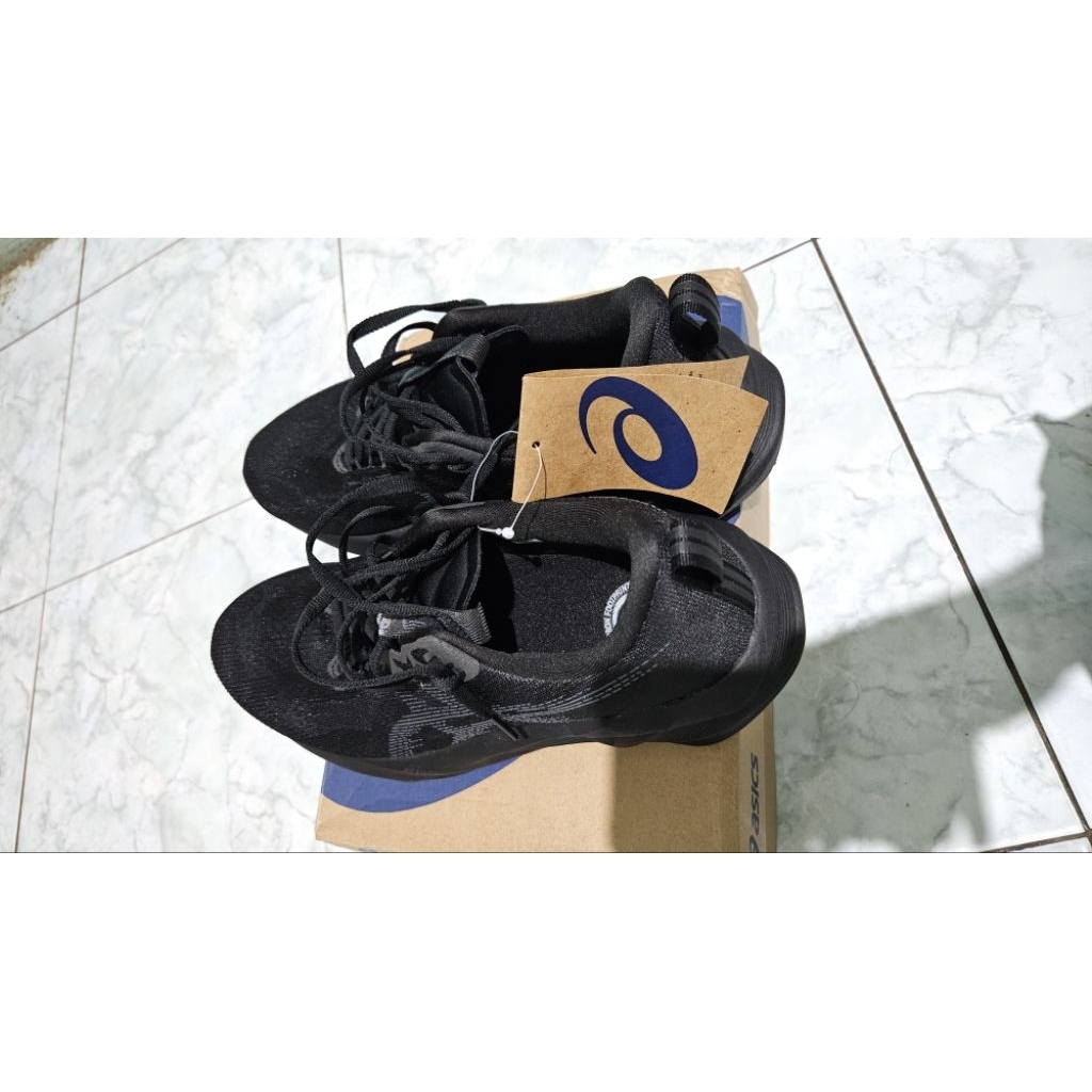 asics novablast 5 made in indonesia ORIGINAL