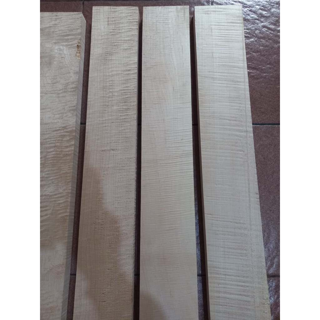 kayu maple flame - flame maplewood ukuran neck gitar T2,5cm L10cm P68