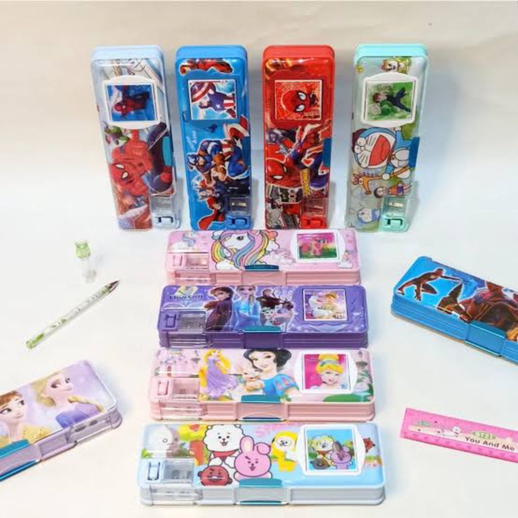 

kotak pensil karakter marvel