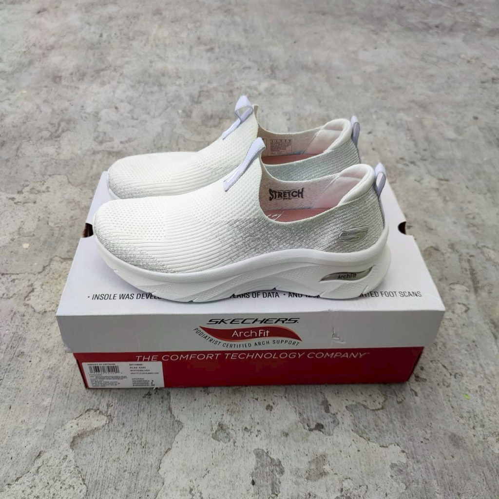 Sepatu Slip On Skechers Arch Fit D'lux "White" size 40