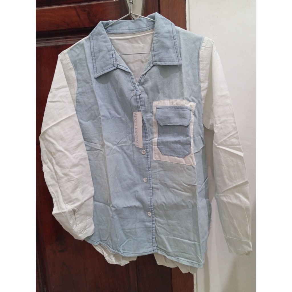 Kemeja Wanita Nathaniah