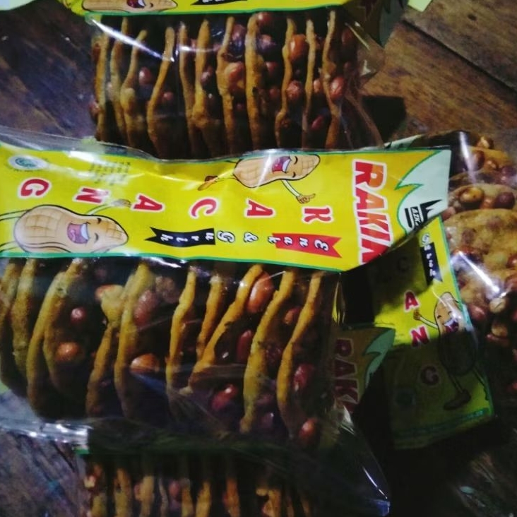 

Peyek/Rakik Kacang Tanah Minang