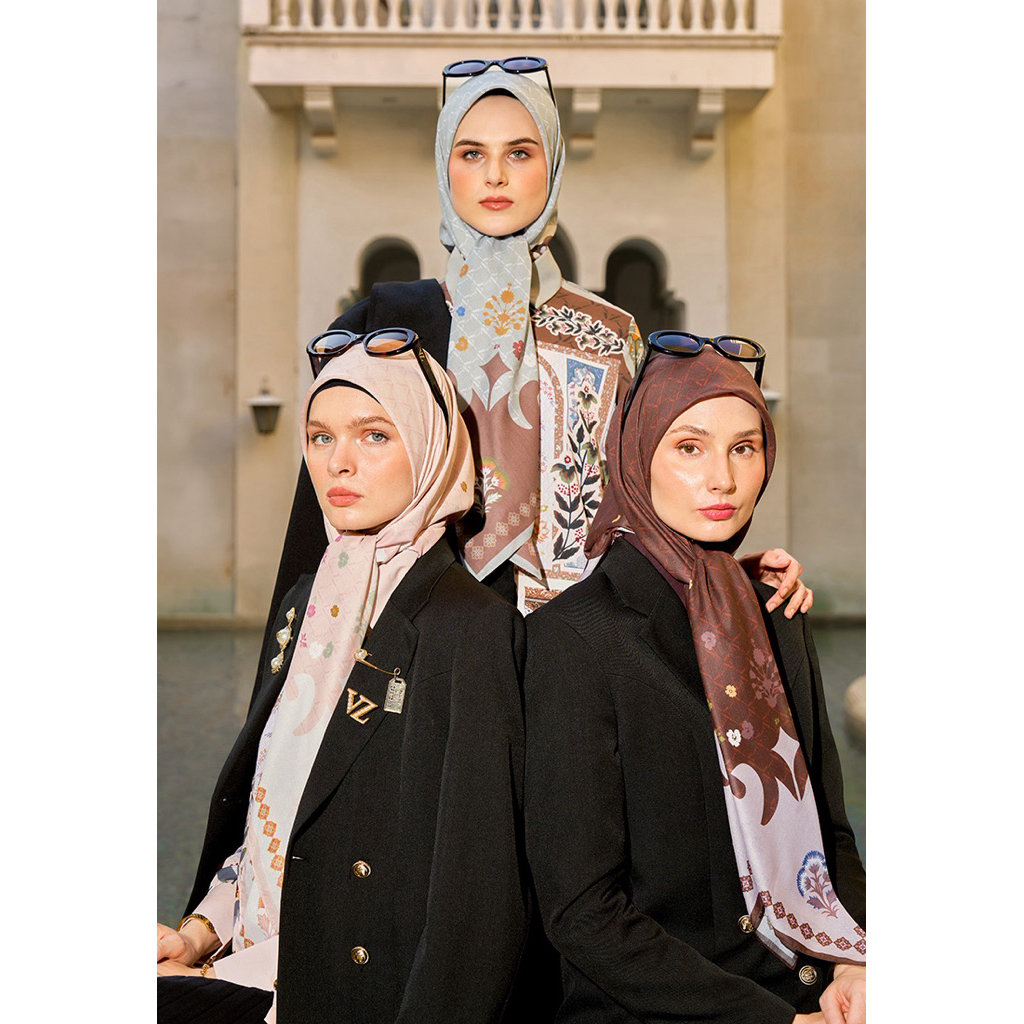 VZ Seralya Scarf