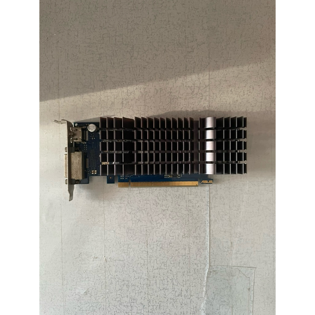 VGA ASUS GT 1030 Low Profile