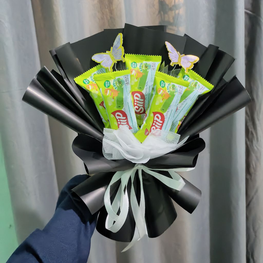 

BUKET SNACK|BUKET JAJANAN|BUKET WISUDA|HADIAH ULANG TAHUN