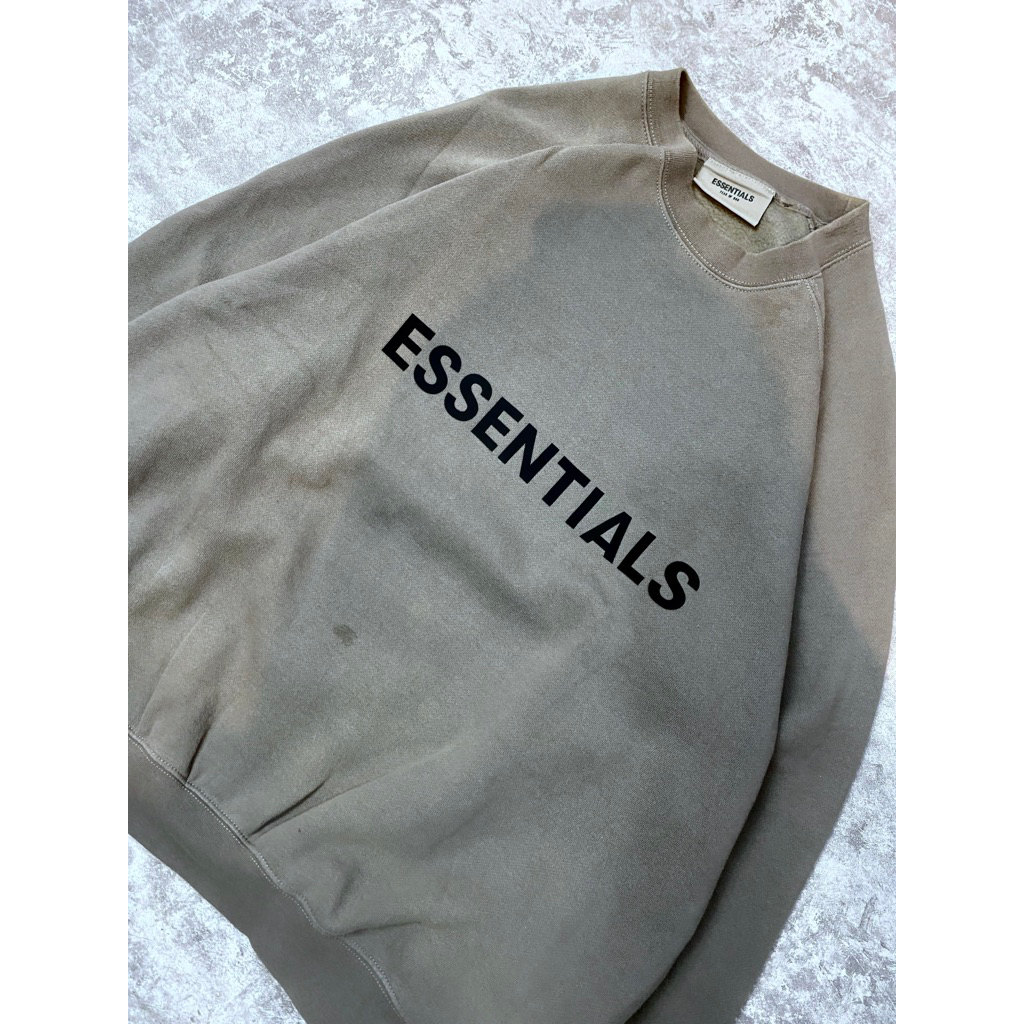 CN ESSENTIALS FEAR OF GOD SECOND