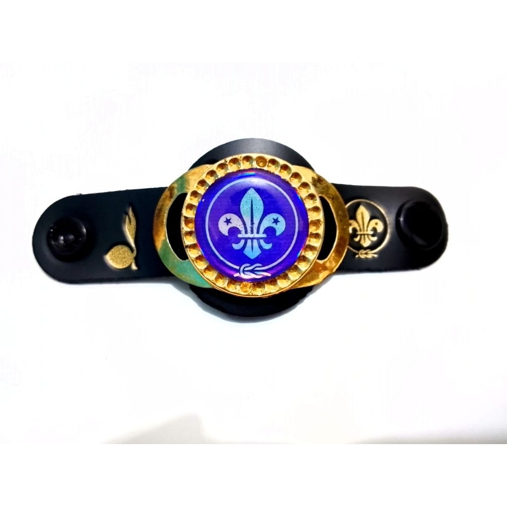 

Ring Kacu Pramuka Kupingan Dasar Gold Logo hologram
