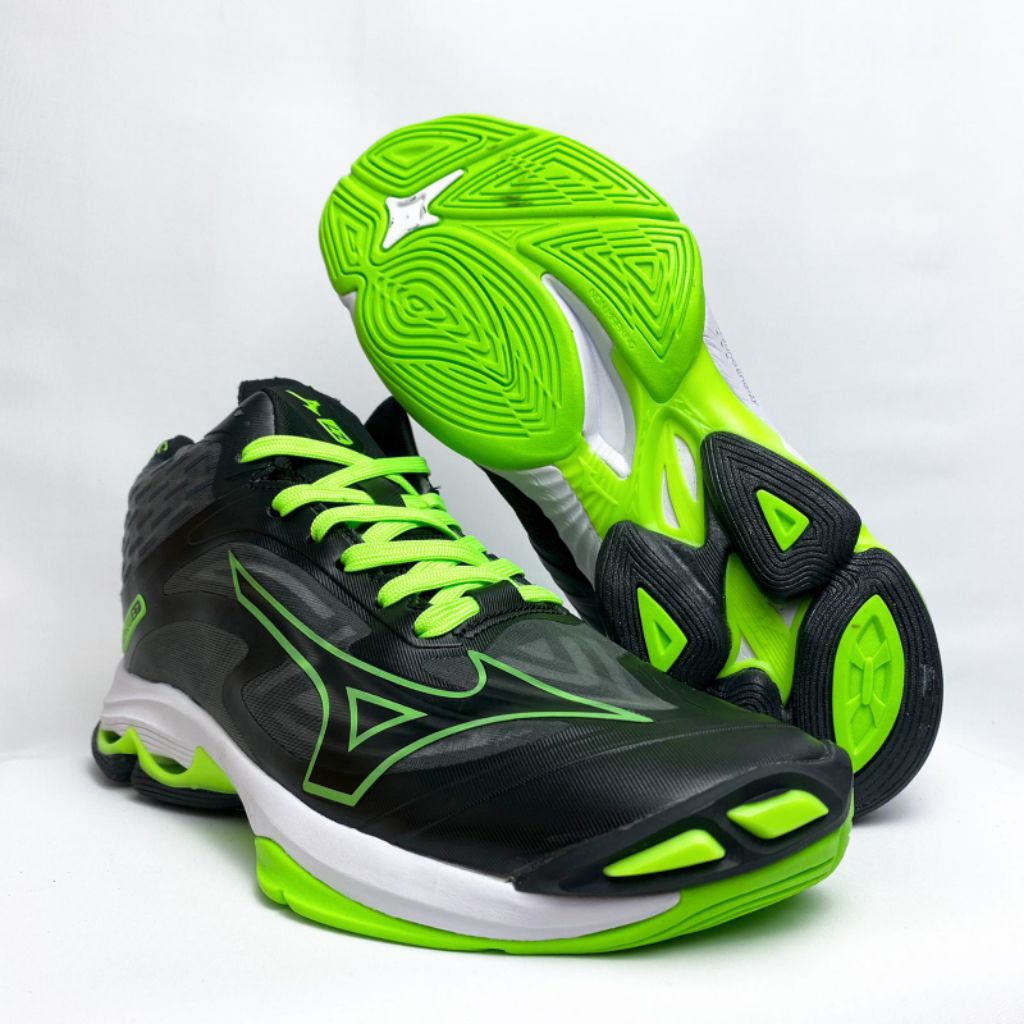 PROMO Mizuno wlz 7 Original low//Sepatu voli