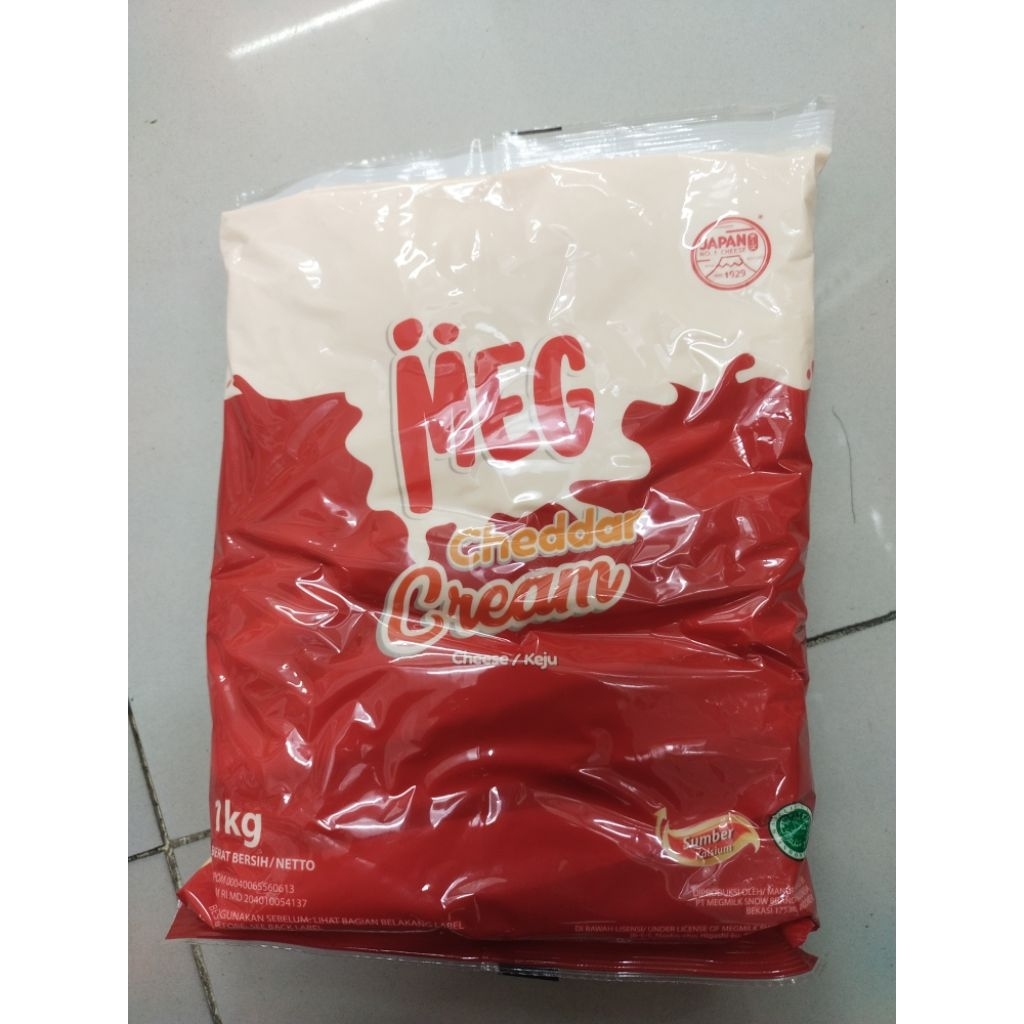 

MEG Cheddar Cream Cheese 1 KG Krim Keju