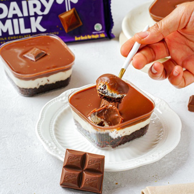 

Cadbury Mini Dessert Box