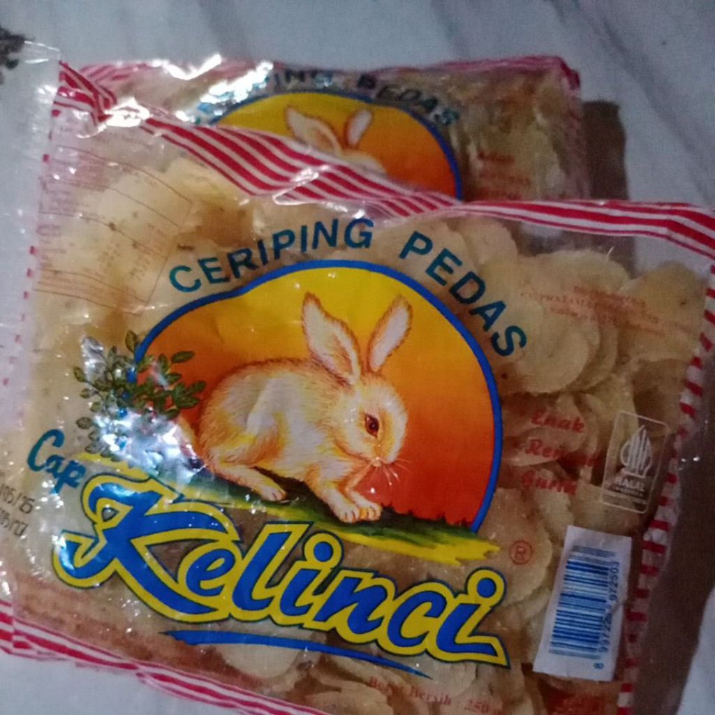 

Ceriping Pedas cap Kelinci / Kerupuk Camilan Enak Kelinci / Promo