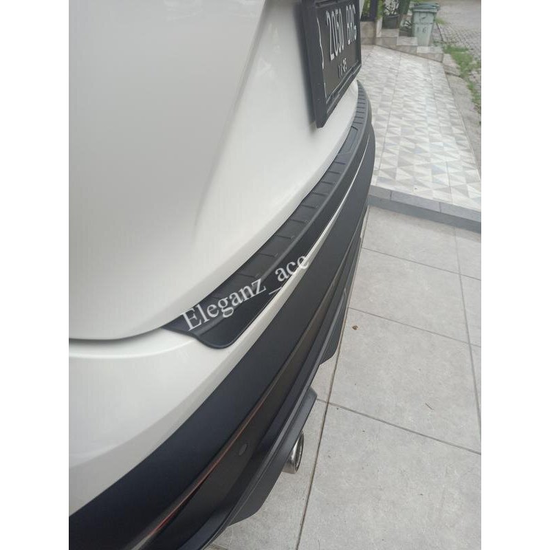 Sill Plate Belakang Mobil Wuling Almaz Jsl