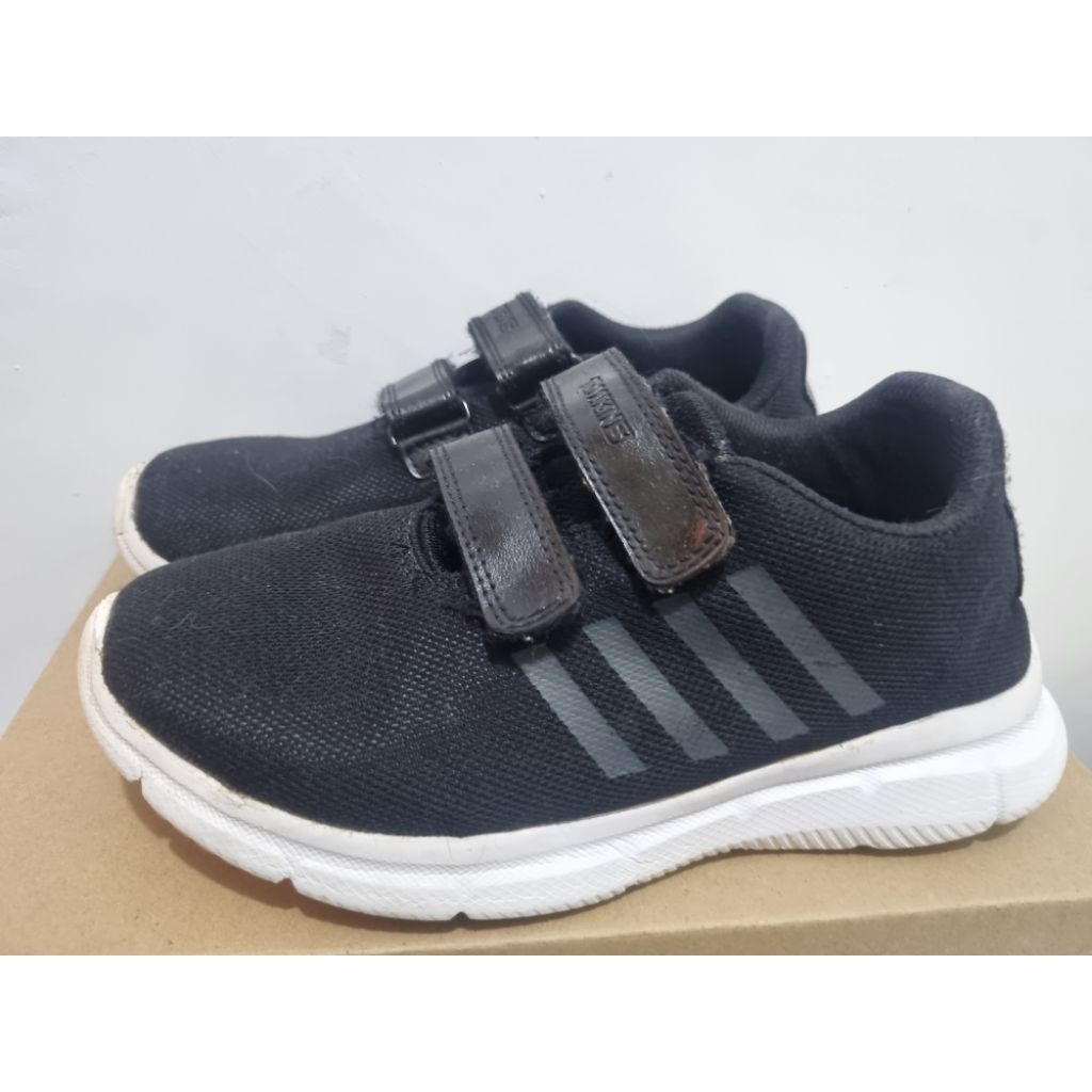 Preloved sepatu anak Tomkins original sz 36 preloved