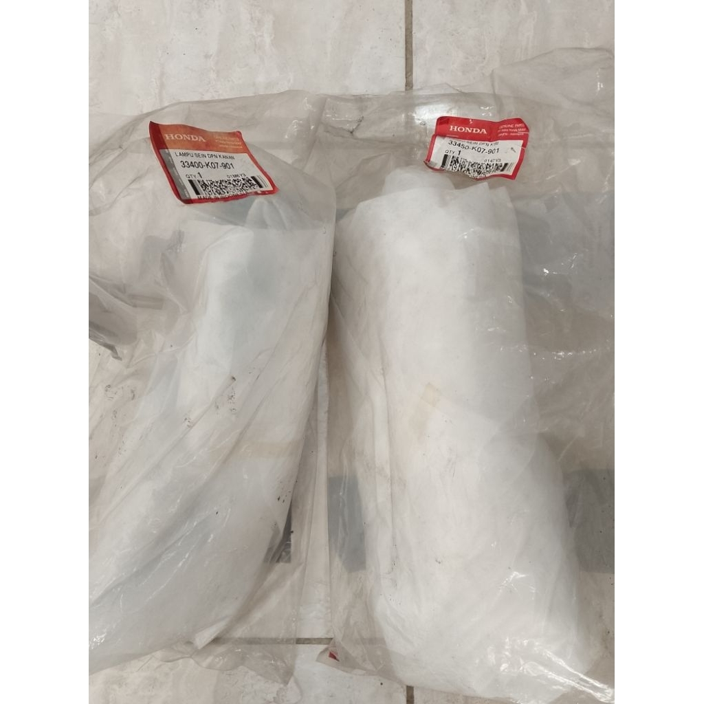 33450-K07-901 33400-K07-901 Winker Assy L FR Assy R FR Lampu Sein Kanan Kiri Blade 110 K07A 33450K07