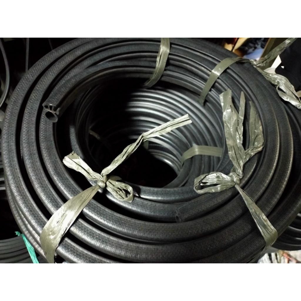 KARET LIST/KARET PINTU/LIST BALON/KARET LIST BALON/KARET PEREDAM