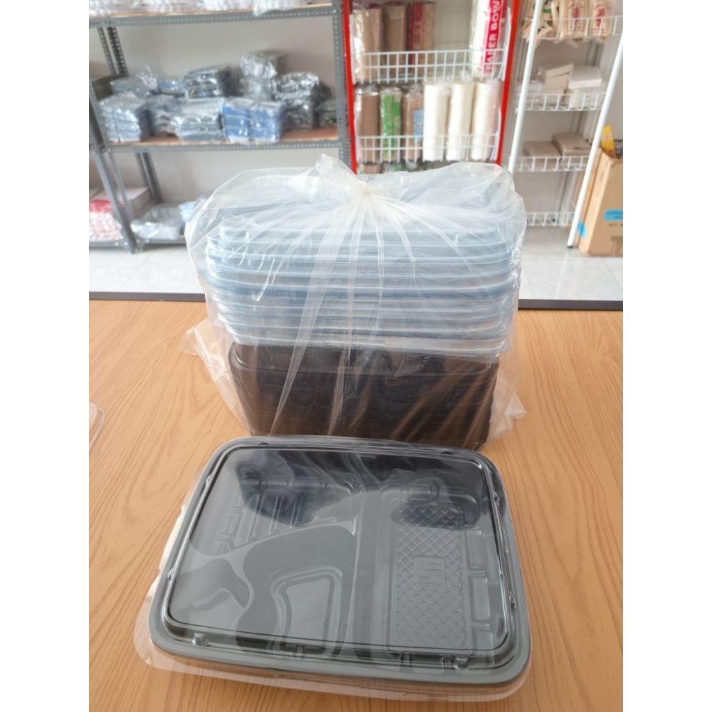 mika bento 4 sekat/mika bento plastik/ mika bento 4 sekat hitam
