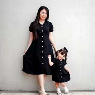 MIDI DRESS COUPLE IBU DAN ANAK FULL KANCING TERBARU TERKEREN KEKINIAN  / Dress Couple Anak Dan Ibu