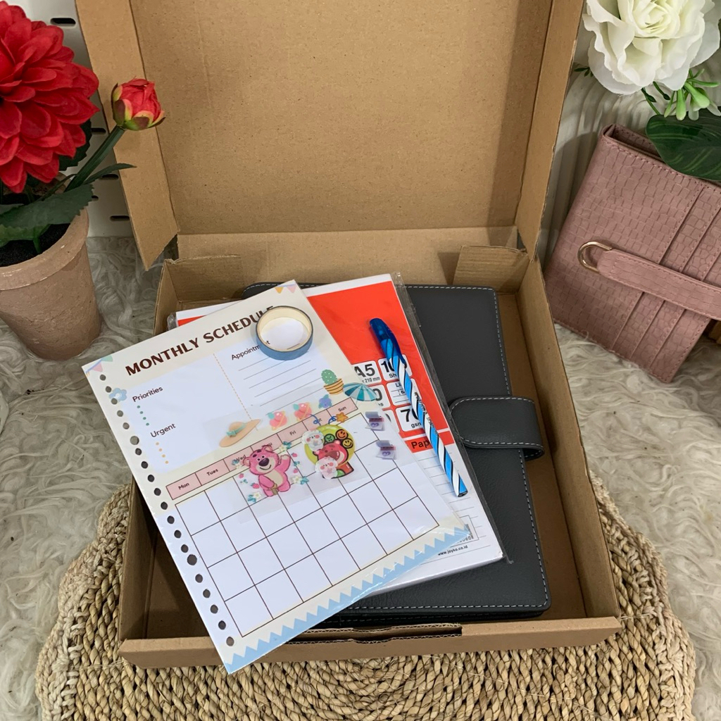 

PAKET LENGKAP BINDER KULIAH A5