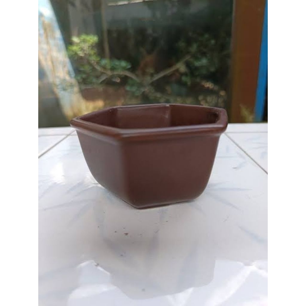 Pot Bonsai keramik segi enam