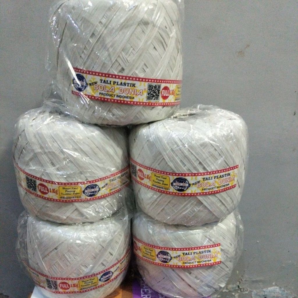 

rafia putih bersih berat 1 kg kualitas kuta hemat dan tak mudah putus