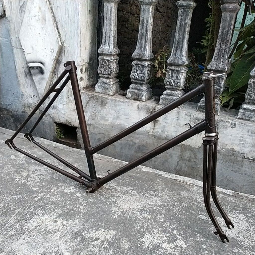 frame+fork sepeda onthel humber original /jengki size26@n