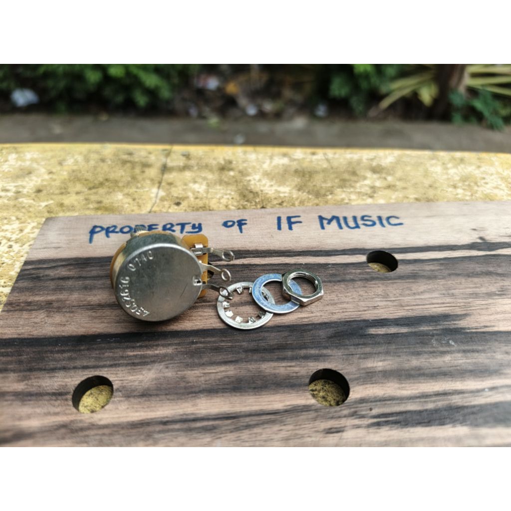 Potensio Gitar CTS 450K Extra Long Shaft