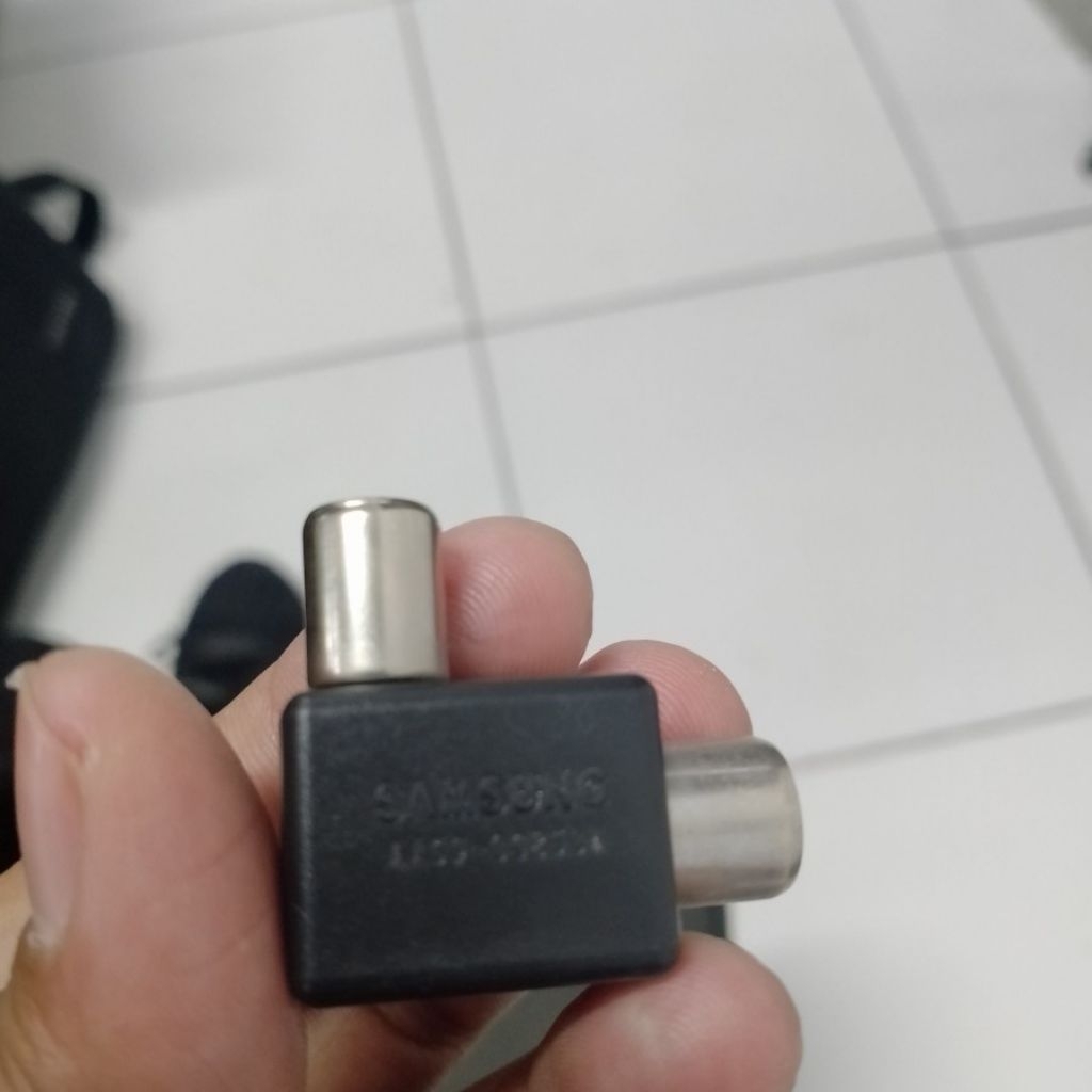 konektor TV model L original samsung