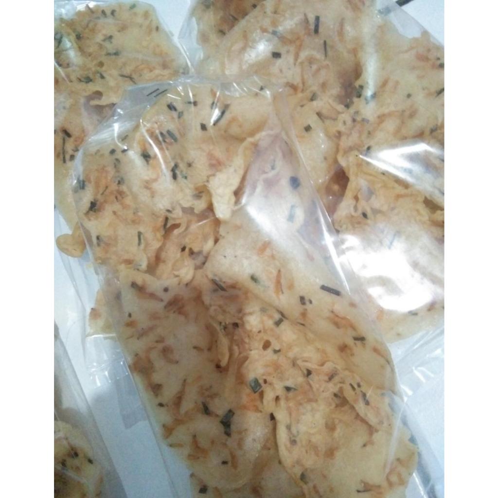 

aneka kriuk peyek kacang kress gurih dan renyah