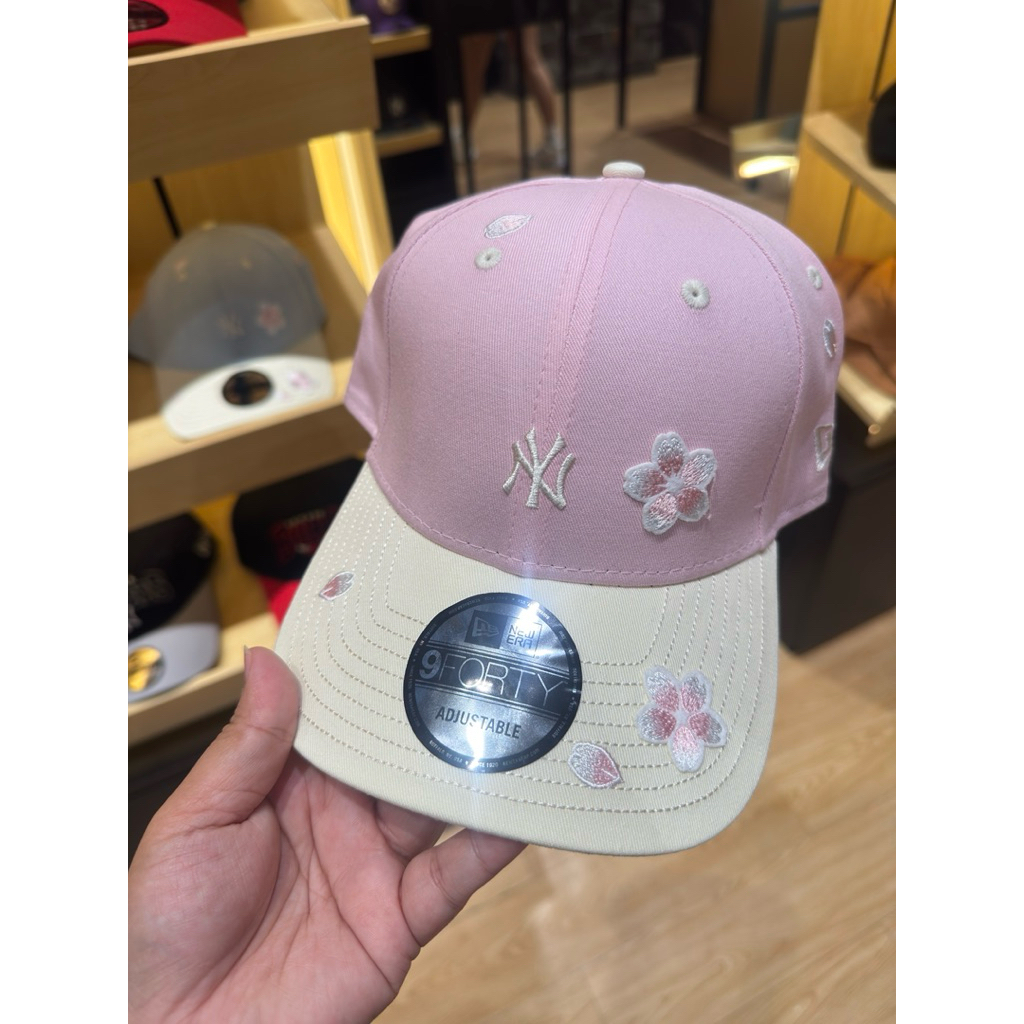 SALE TOPI CAPBACK NEW ERA ORIGINAL SAKURA FLORA BALIKPAPAN SAMARINDA READY STOCK NEW BUKAN SECOND PR
