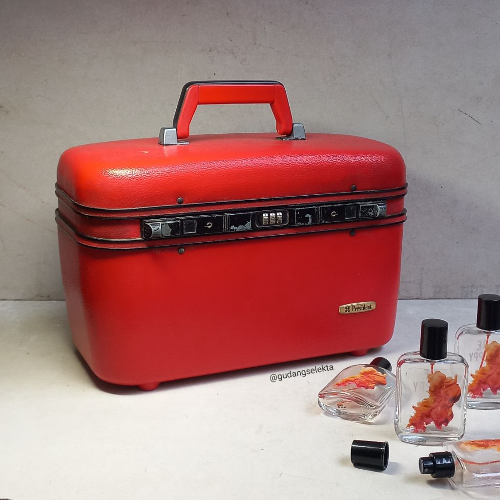 Koper Rias Jadul Vintage Beauty Case President 80s