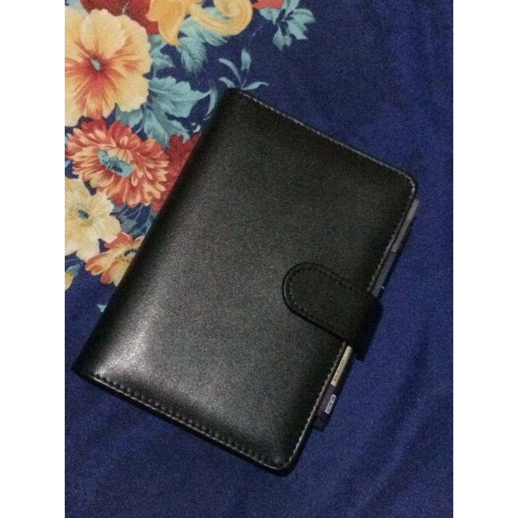 

Preloved Binder A6 6 Ring