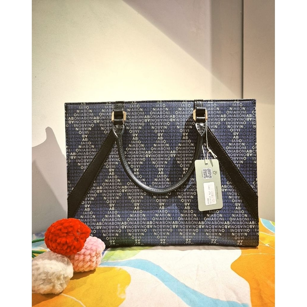 Tas wanita Bonia original from singapore