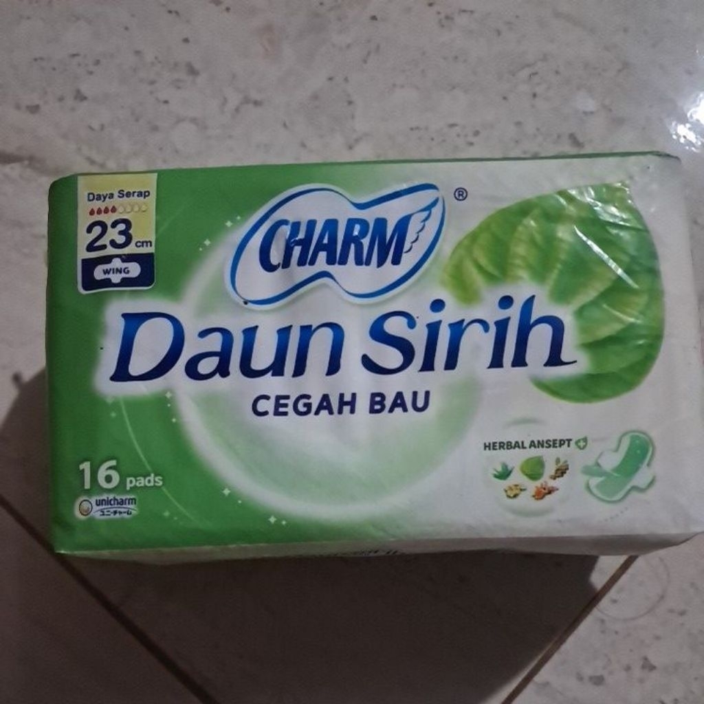 

Banikko76 Charm Daun Sirih Cegah Bau 23Cm 16Pads