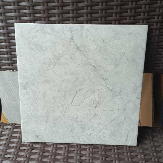 Keramik Lantai Kamar Mandi ASIA TILE Rodrigo grey 25x25 Keramik Kasar / Keramik lantai kamar mandi k