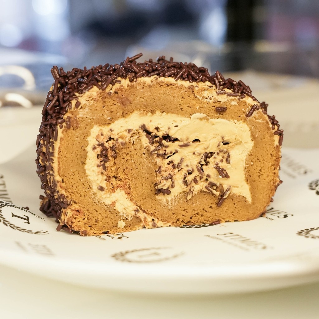 

Bolu Gulung Mocha Choco dengan Rasa Spesial Lembut Pekat