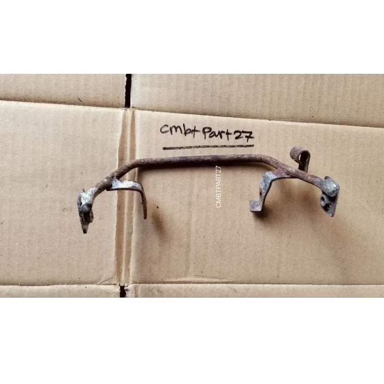 Dudukan Sayap Supra  Supra X Fit Lama ORI Bekas Copotan