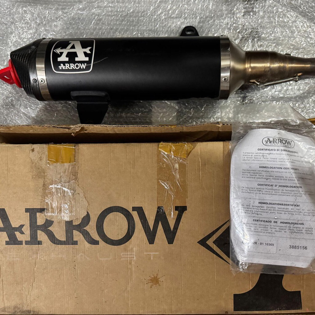 knalpot motor aerox arrow new slip on preloved