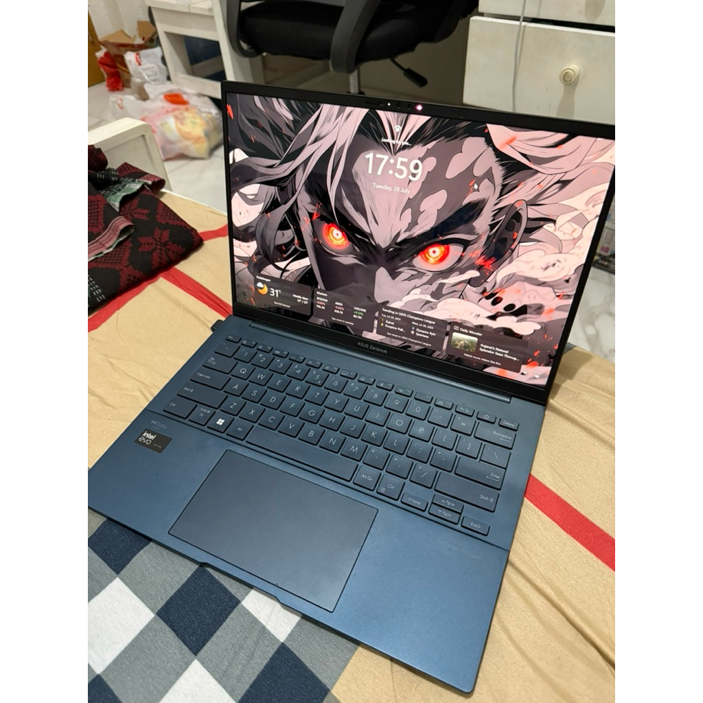 Asus Zenbook 14 OLED UX3405M