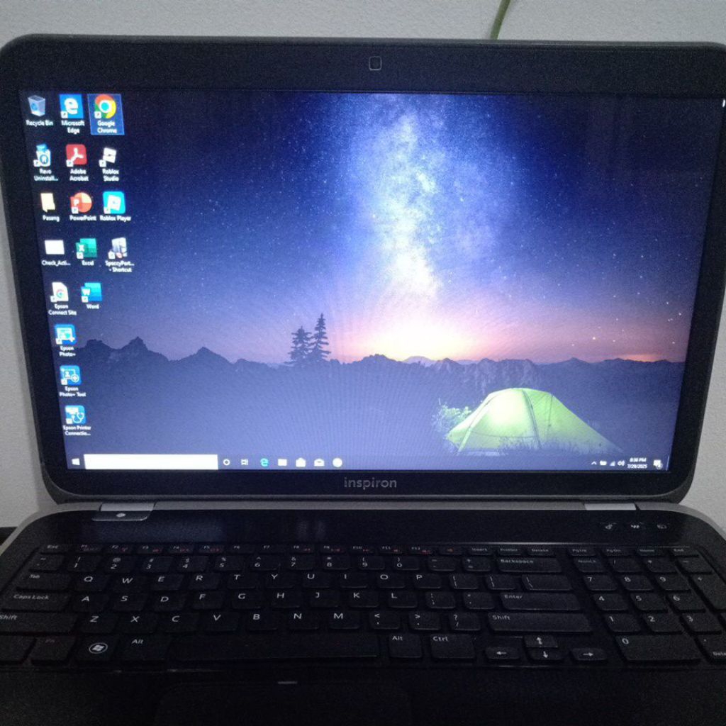 Dell Inspiron 7720 dual VGA (minus)