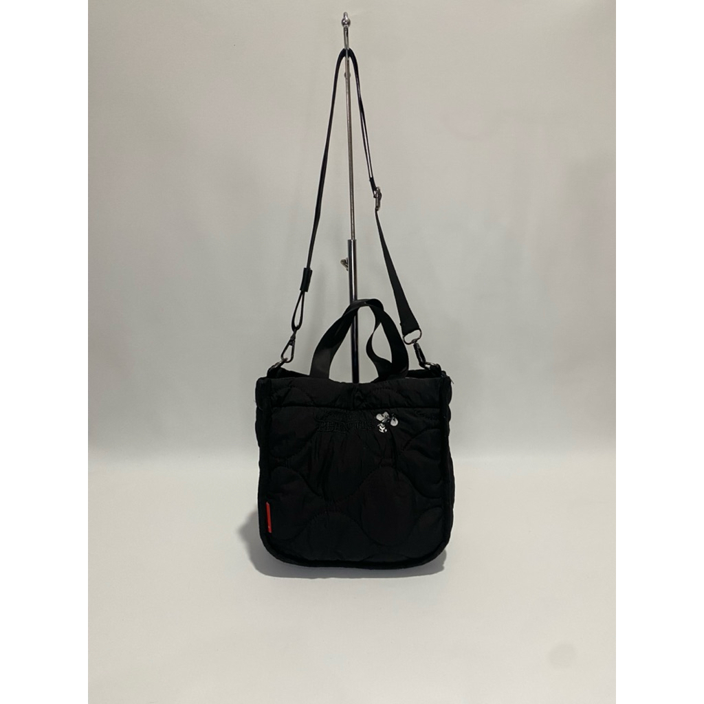 Rootote Peanuts sling bag