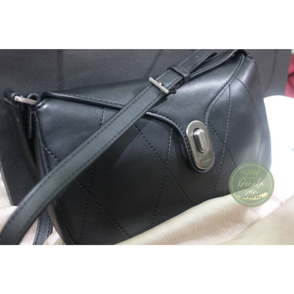 PEDRO Black Elin Quilted Shoulder Bag